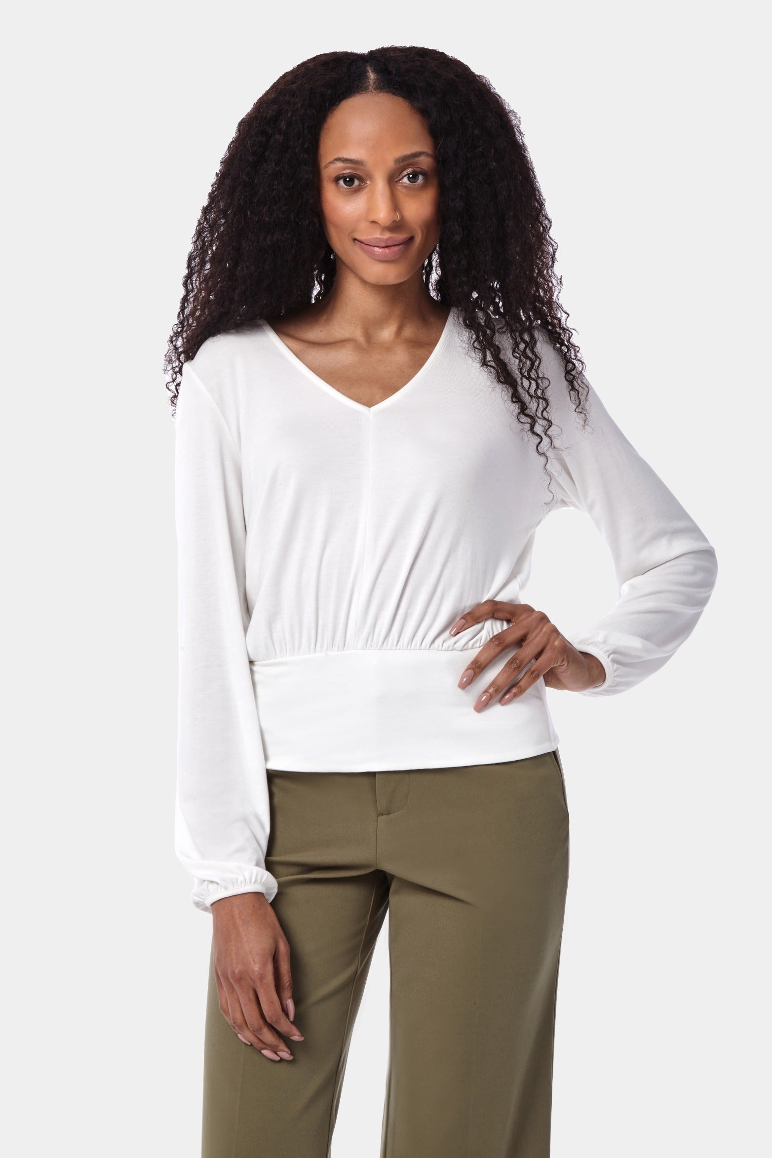 ВИНЧЕСТЕР ТОП Capsule 121, слоновая кость 
ВИНЧЕСТЕР ТОП Capsule 121, слоновая кость