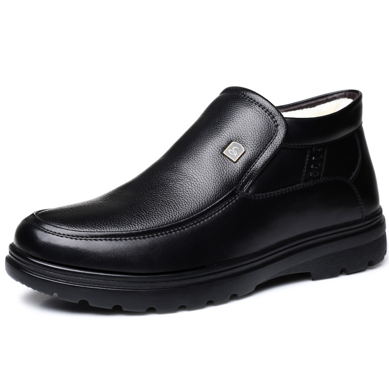 Poitulas Ботильоны мужские черные
Poitulas Ботильоны мужские черные