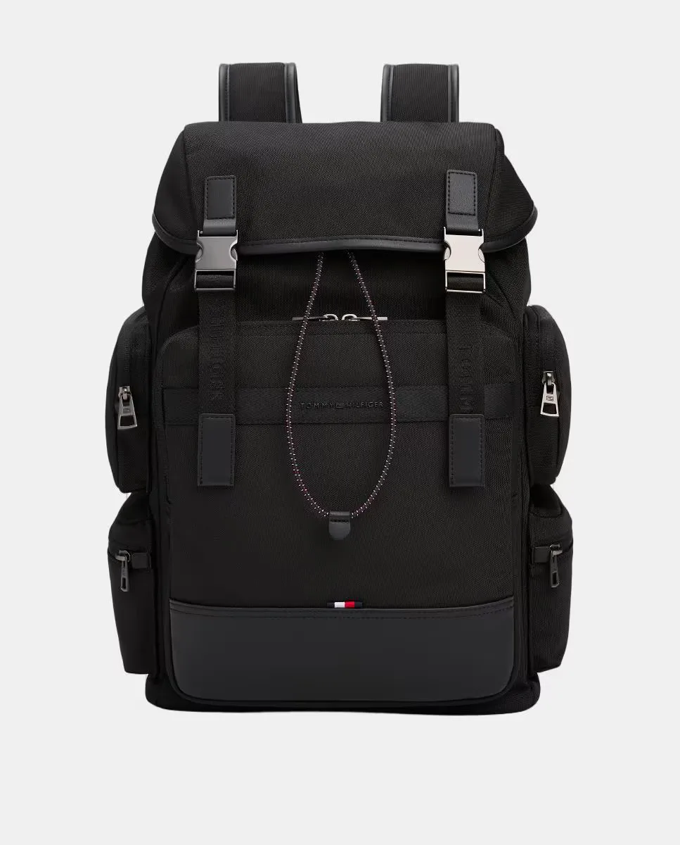 Мужской рюкзак из переработанного полиэстера с несколькими отделениями Tommy Hilfiger, черный
Мужской рюкзак из переработанного полиэстера с несколькими отделениями Tommy Hilfiger, черный