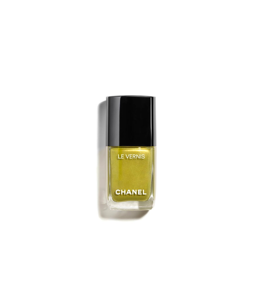 Лак для ногтей CHANEL LE VERNIS, NR. 183 - REVEUSE, 13 ml
Лак для ногтей CHANEL LE VERNIS, NR. 183 - REVEUSE, 13 ml