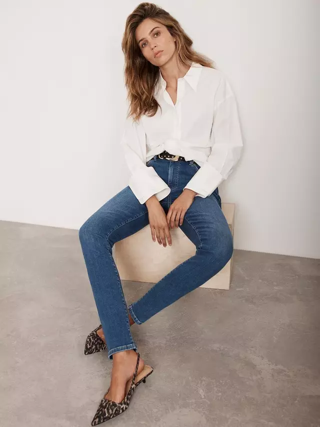 Джинсы Mint Velvet Mid Rise Skinny, цвет indigo
Джинсы Mint Velvet Mid Rise Skinny, цвет indigo