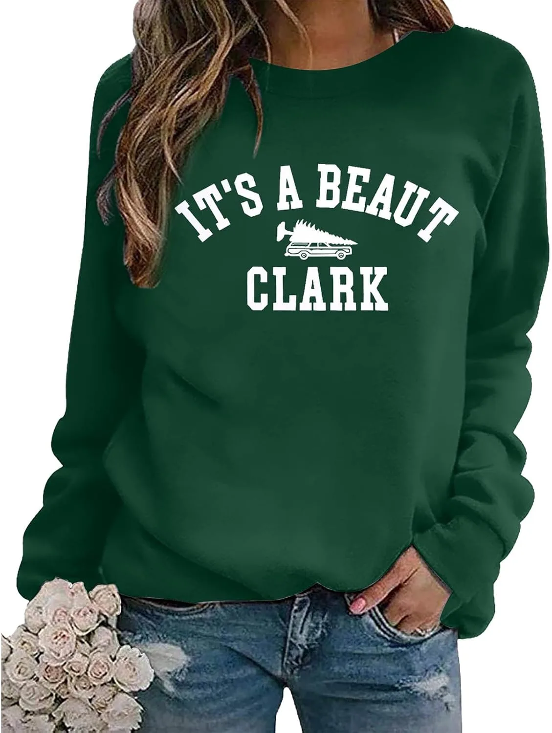 Свитшот для женщин с принтом "It's a Beaut Clark" и новогодней елкой AYziemezm
Свитшот для женщин с принтом "It's a Beaut Clark" и новогодней елкой AYziemezm