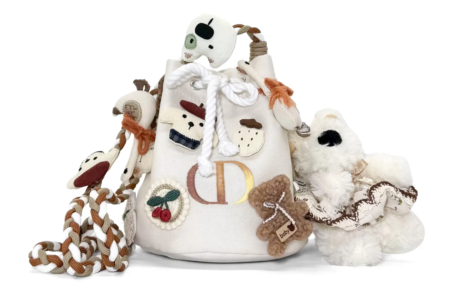 Косметички и сумки для туалетных принадлежностей унисекс DIOR
Косметички и сумки для туалетных принадлежностей унисекс DIOR