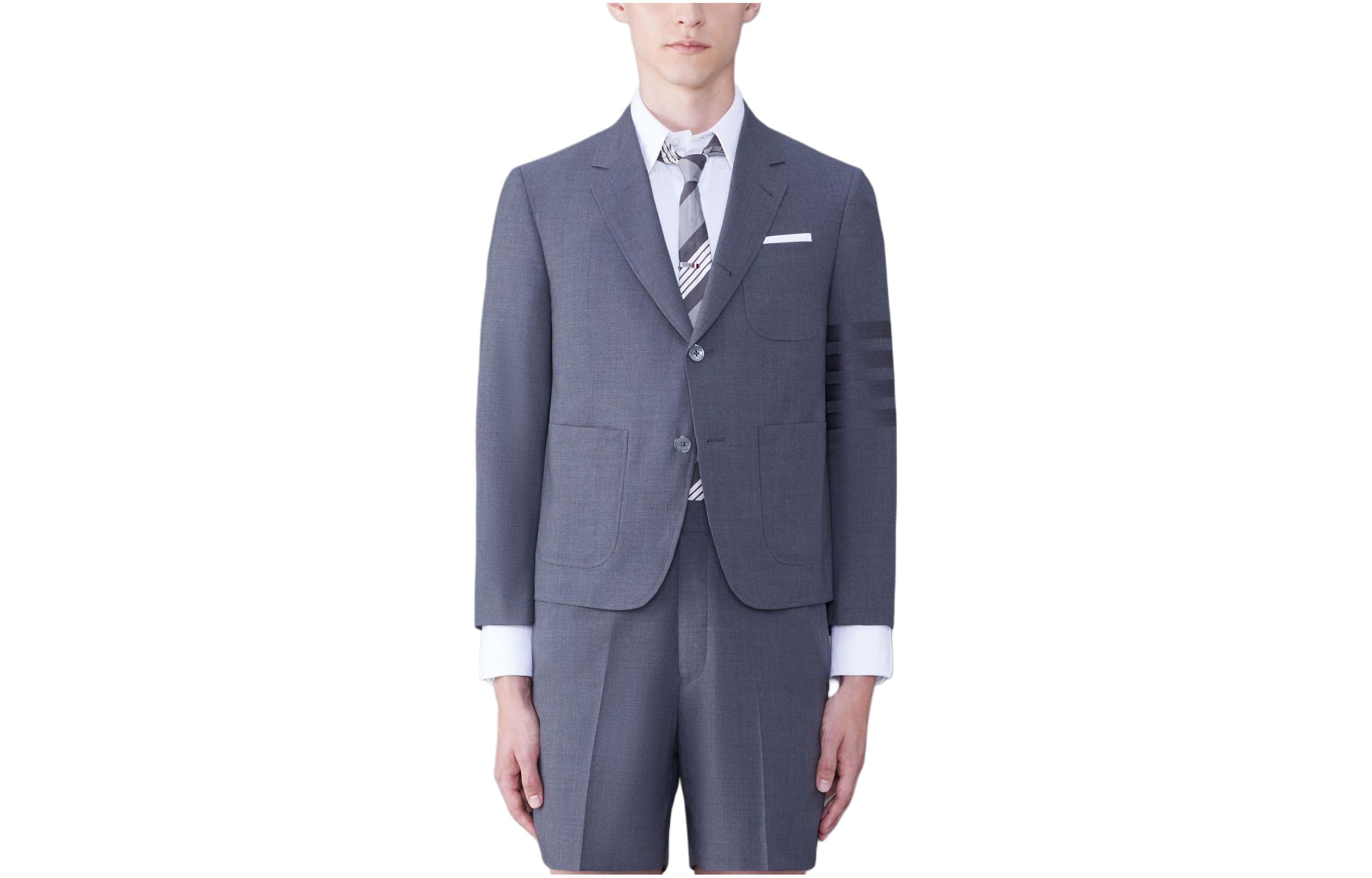 Куртка 4 Bar Striped Single Breasted Jacket THOM BROWNE, темно-серый
Куртка 4 Bar Striped Single Breasted Jacket THOM BROWNE, темно-серый