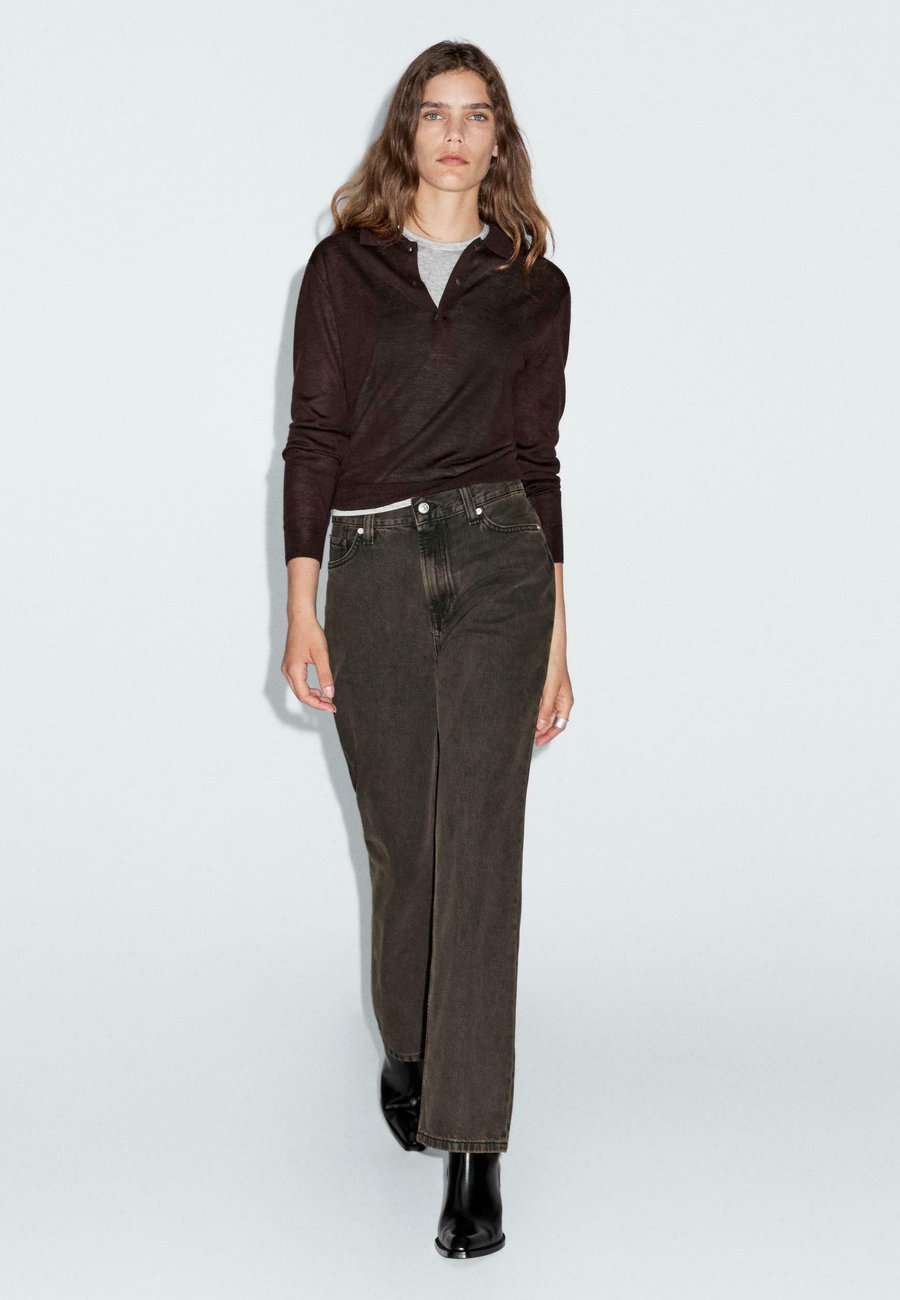 Поло Massimo Dutti Polo shirt, Brown/Dark Brown
Поло Massimo Dutti Polo shirt, Brown/Dark Brown