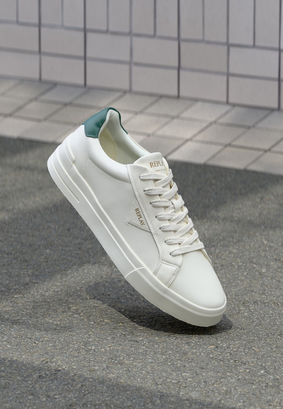 Кроссовки Replay EVAN CLASS, Off White/Green/White
Кроссовки Replay EVAN CLASS, Off White/Green/White