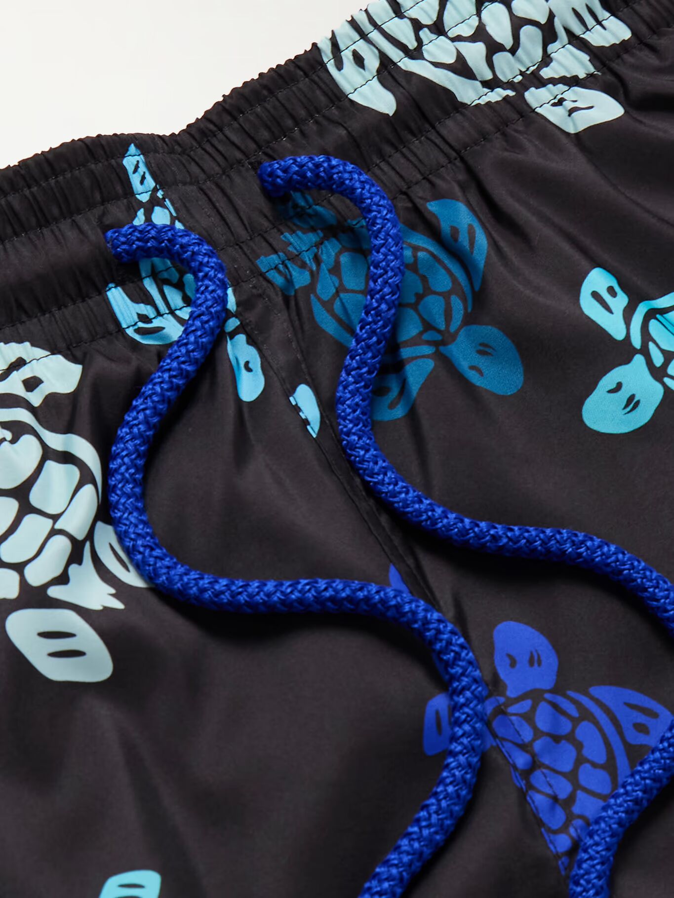 Шорты для плавания Mahina Straight-Leg средней длины из переработанного материала VILEBREQUIN, черный
Шорты для плавания Mahina Straight-Leg средней длины из переработанного материала VILEBREQUIN, черный