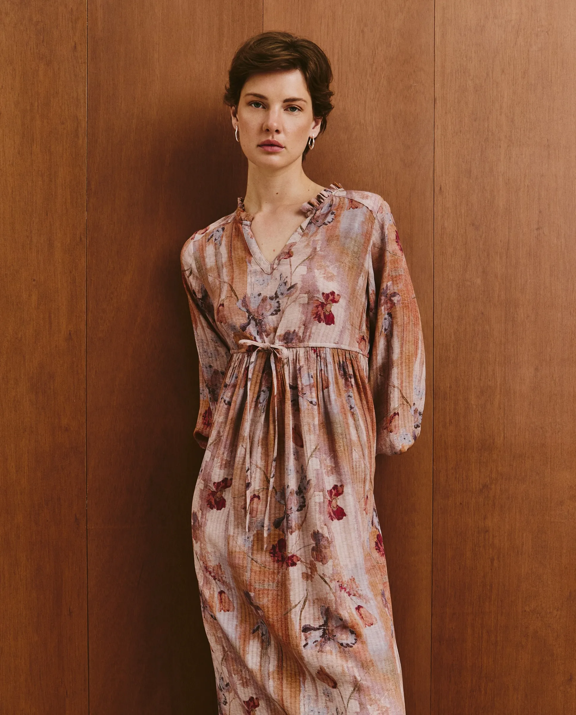 Женские миди-платья с длинными рукавами Southern Cotton, коричневый
Женские миди-платья с длинными рукавами Southern Cotton, коричневый