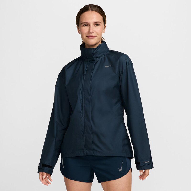 Под курткой w nk fast repel куртка Nike, мультиколор
Под курткой w nk fast repel куртка Nike, мультиколор