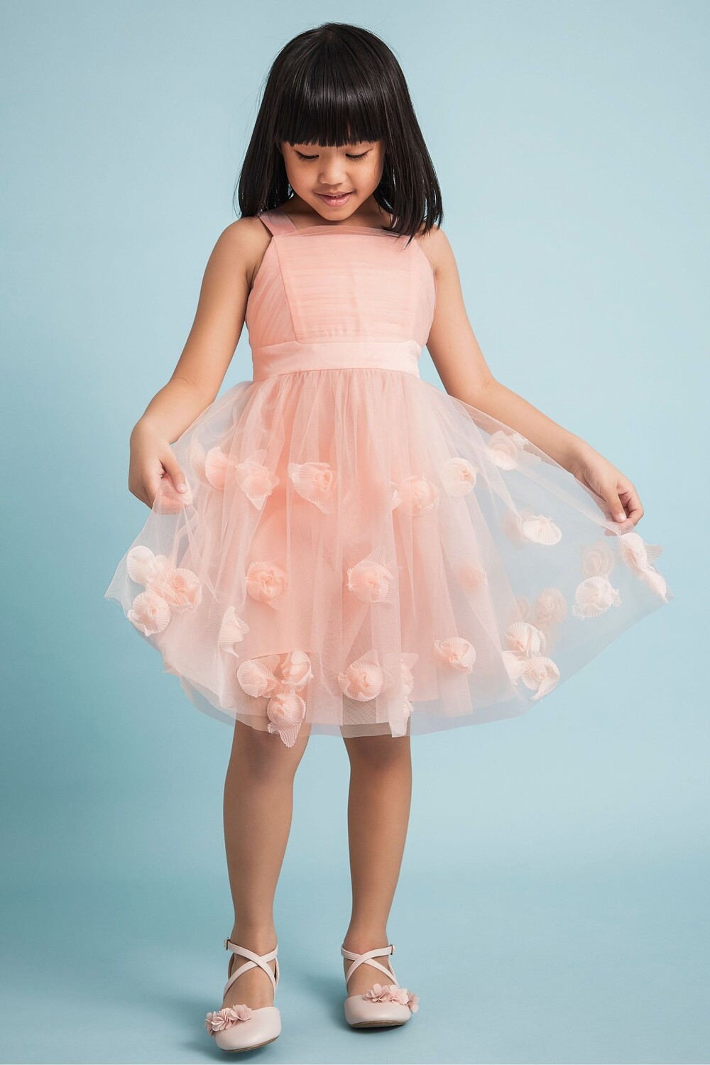 Серената каталась в 3D платье Monsoon, розовый