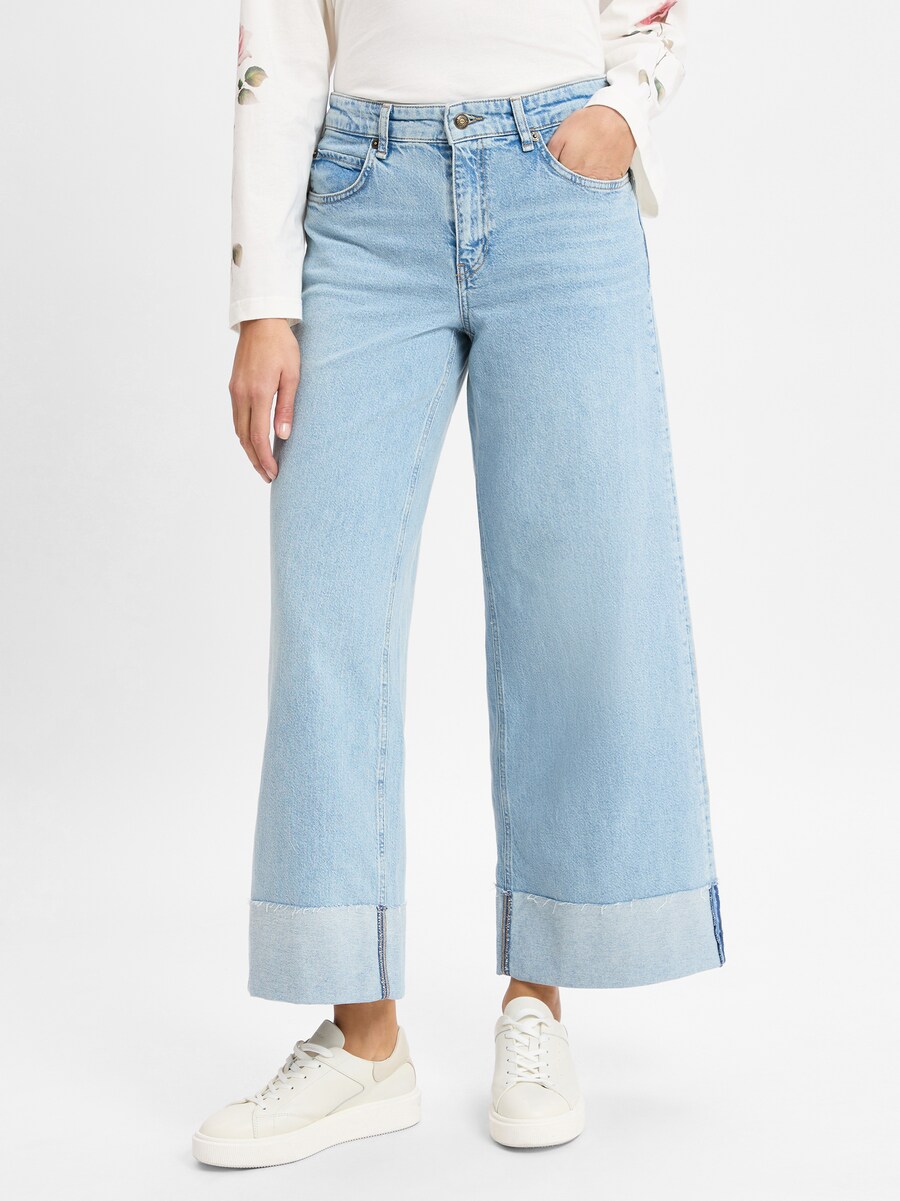 Джинсы с широкими штанинами MAC Nevada, светло-синий
Джинсы с широкими штанинами MAC Nevada, светло-синий