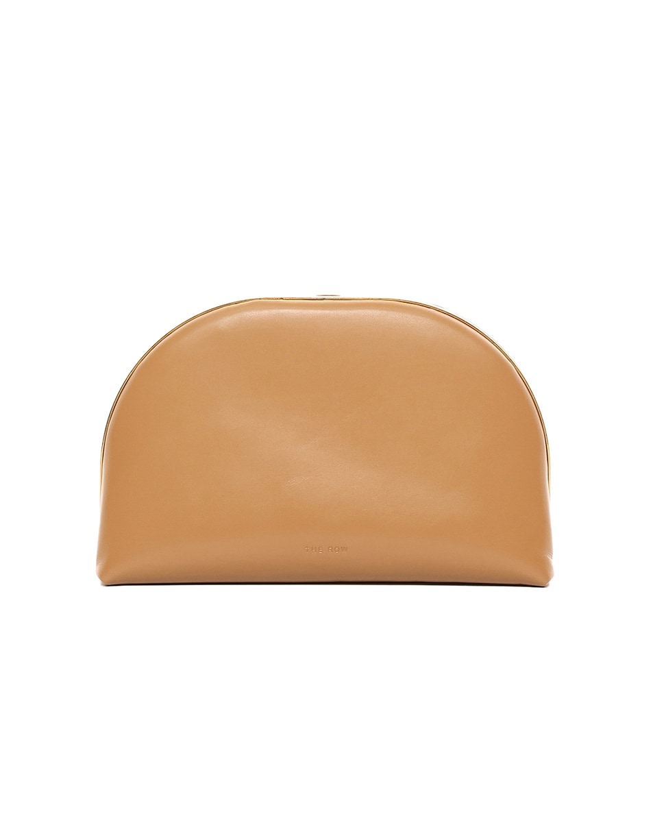 Сумка Sylvia The Row, Wood Sand Ang
Сумка Sylvia The Row, Wood Sand Ang