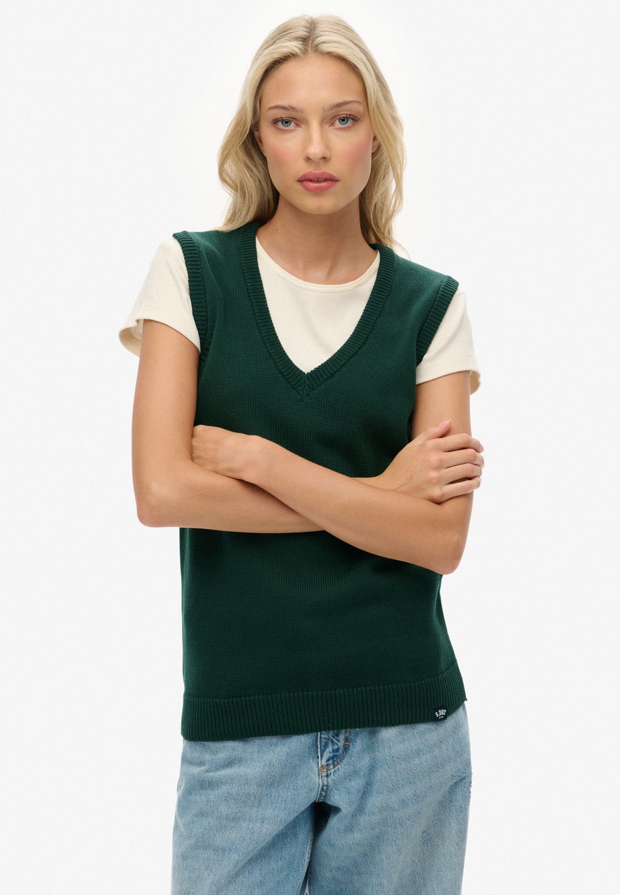 Топ Superdry & Co ATHLETIC ESSENTIALS , Enamel Green/Green
Топ Superdry & Co ATHLETIC ESSENTIALS , Enamel Green/Green