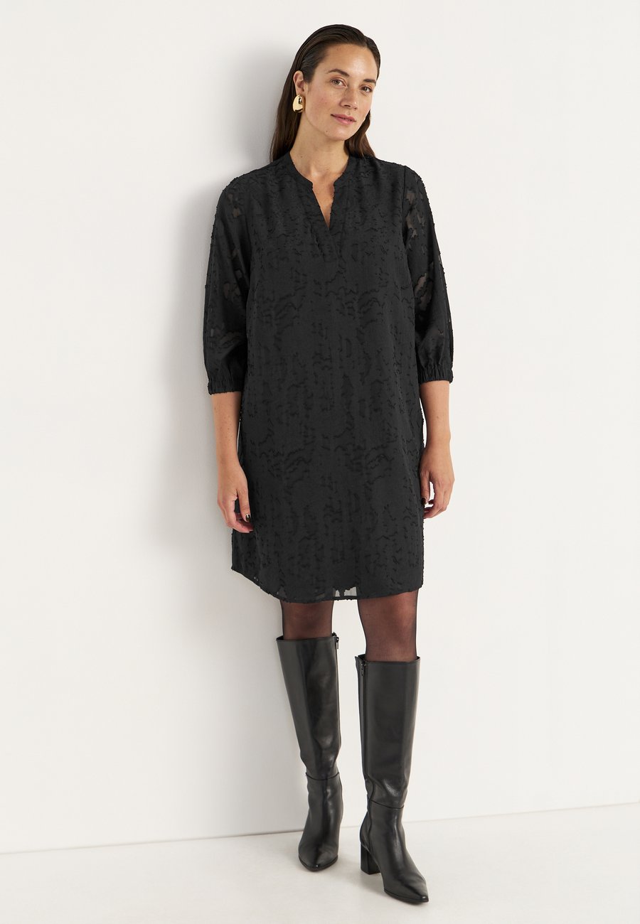 Платье Cellbes of Sweden JACQUARD WEAVE, Black
Платье Cellbes of Sweden JACQUARD WEAVE, Black