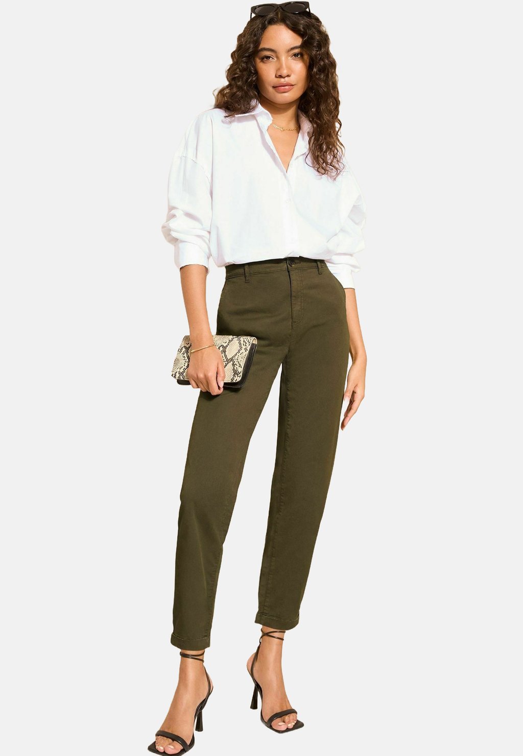 Чиносы Friends Like These, зеленый
Чиносы Friends Like These, зеленый