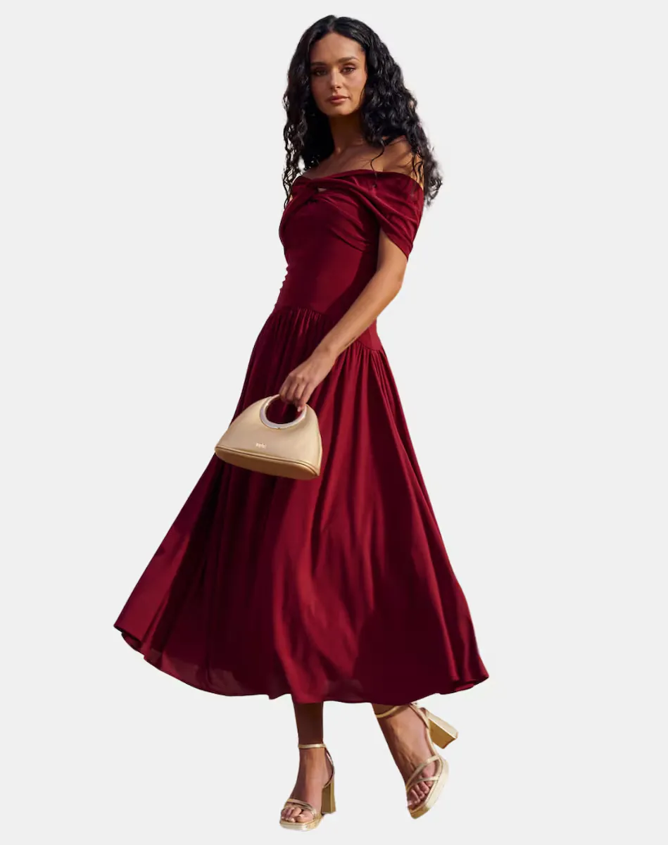 Миди-платье с асимметричным вырезом "слово чести" MIPHAI, гранатовый
Миди-платье с асимметричным вырезом "слово чести" MIPHAI, гранатовый