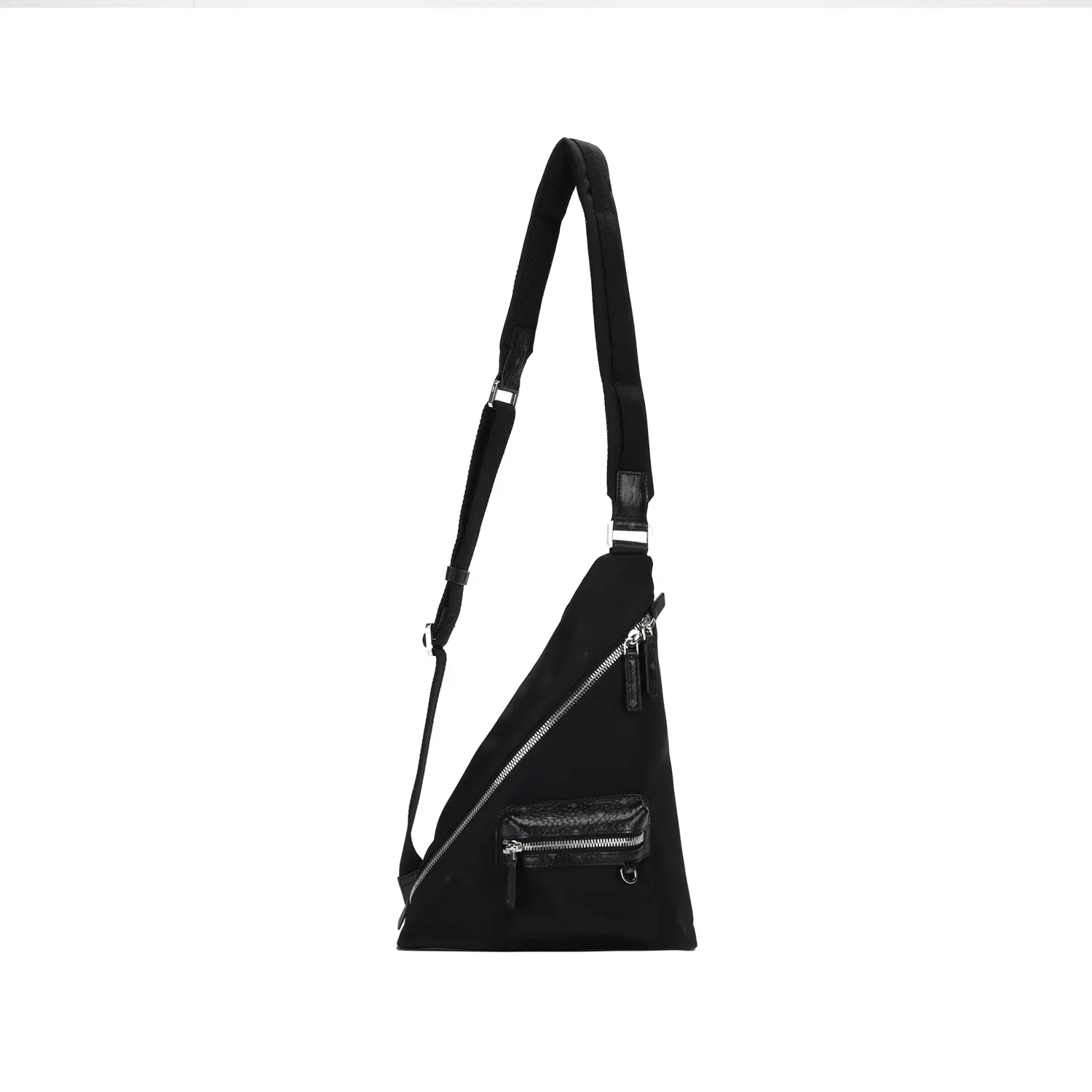 MCM Переработанный нейлоновый слинг-мешок унисекс черный
MCM Переработанный нейлоновый слинг-мешок унисекс черный