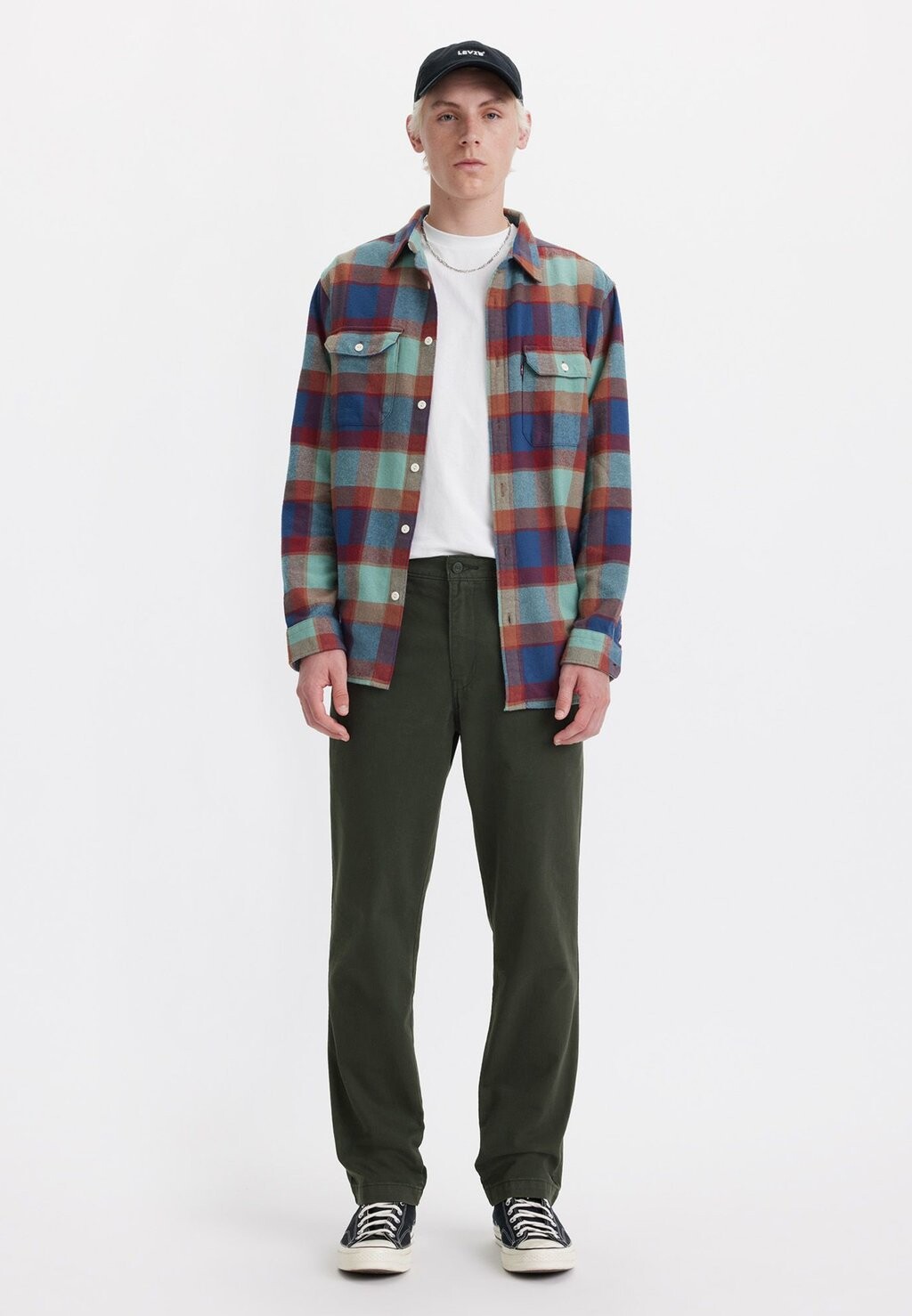 Брюки Xx Chino Authentic Straight Corduroy Levi's, цвет pirate black
Брюки Xx Chino Authentic Straight Corduroy Levi's, цвет pirate black