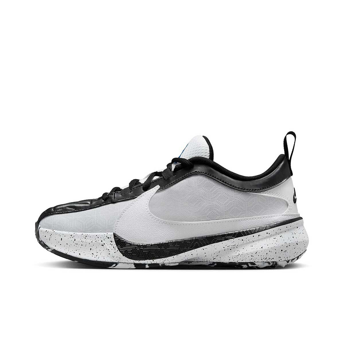 Баскетбольные кроссовки для начальной школы FREAK 5 GS MILK & OREOS Nike, цвет Weiß/Weiß/Schwarz/Fotoblau
Баскетбольные кроссовки для начальной школы FREAK 5 GS MILK & OREOS Nike, цвет Weiß/Weiß/Schwarz/Fotoblau