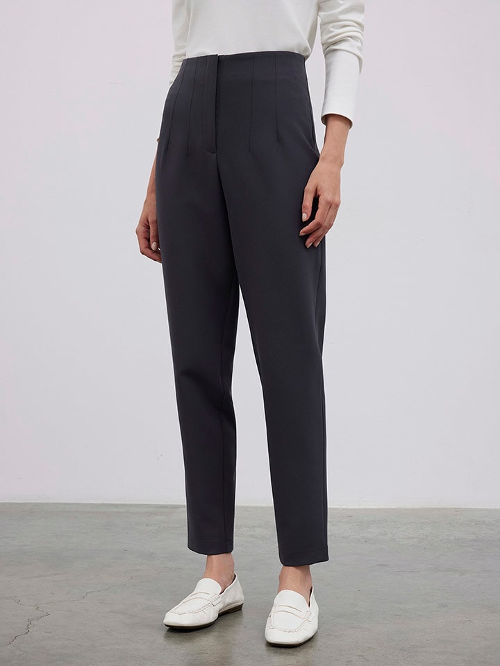 Брюки антрацитового цвета BGN
Брюки антрацитового цвета BGN