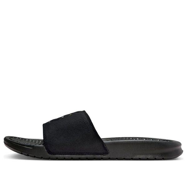 Тапочки benassi n7 slides 'black' Nike, черный
Тапочки benassi n7 slides 'black' Nike, черный