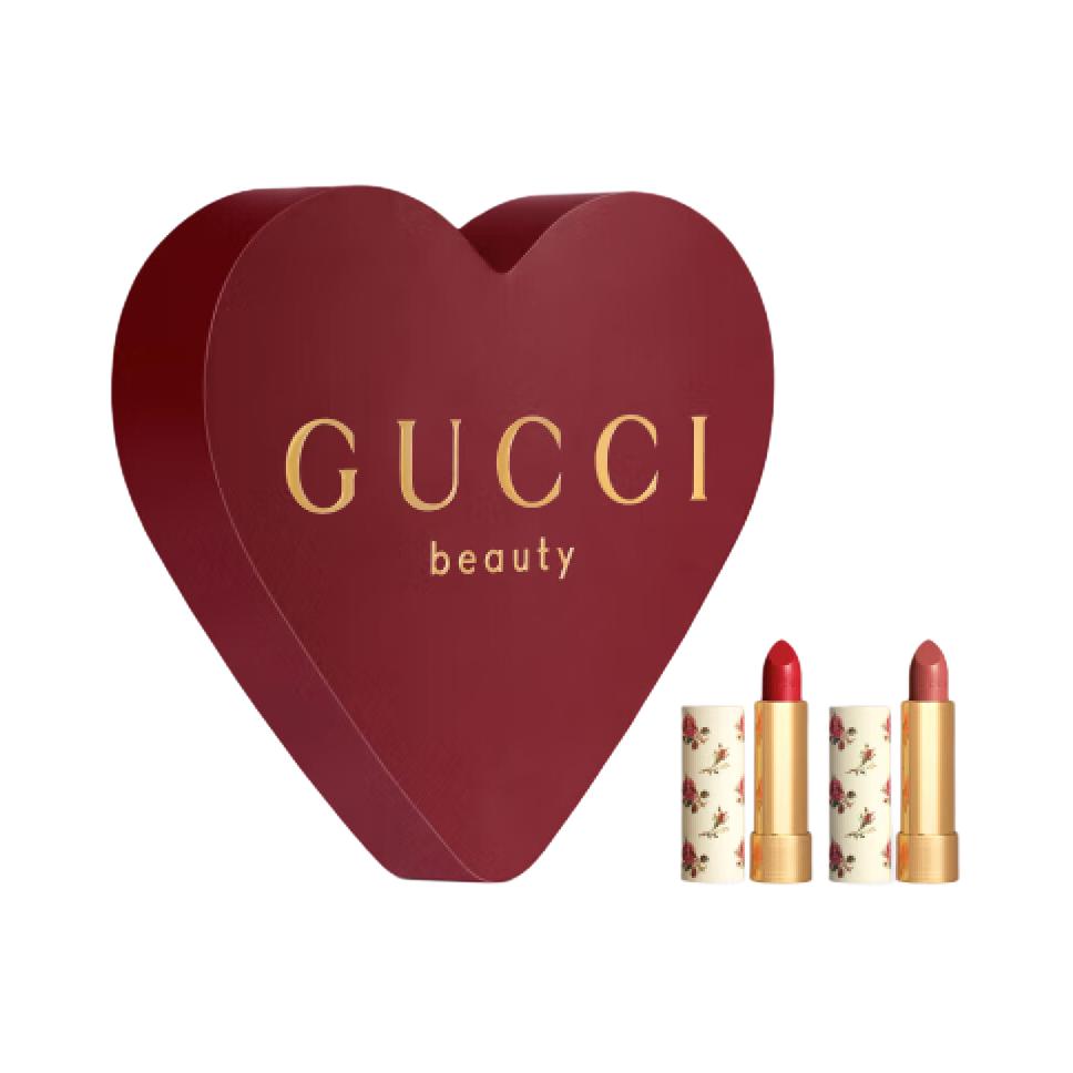 GUCCI Подарочный набор помады qingse с шелковистым блеском, кремовая увлажняющая, легко растушевывается, натуральное покрытие, 3,5г*2
GUCCI Подарочный набор помады qingse с шелковистым блеском, кремовая увлажняющая, легко растушевывается, натуральное покрытие, 3,5г*2