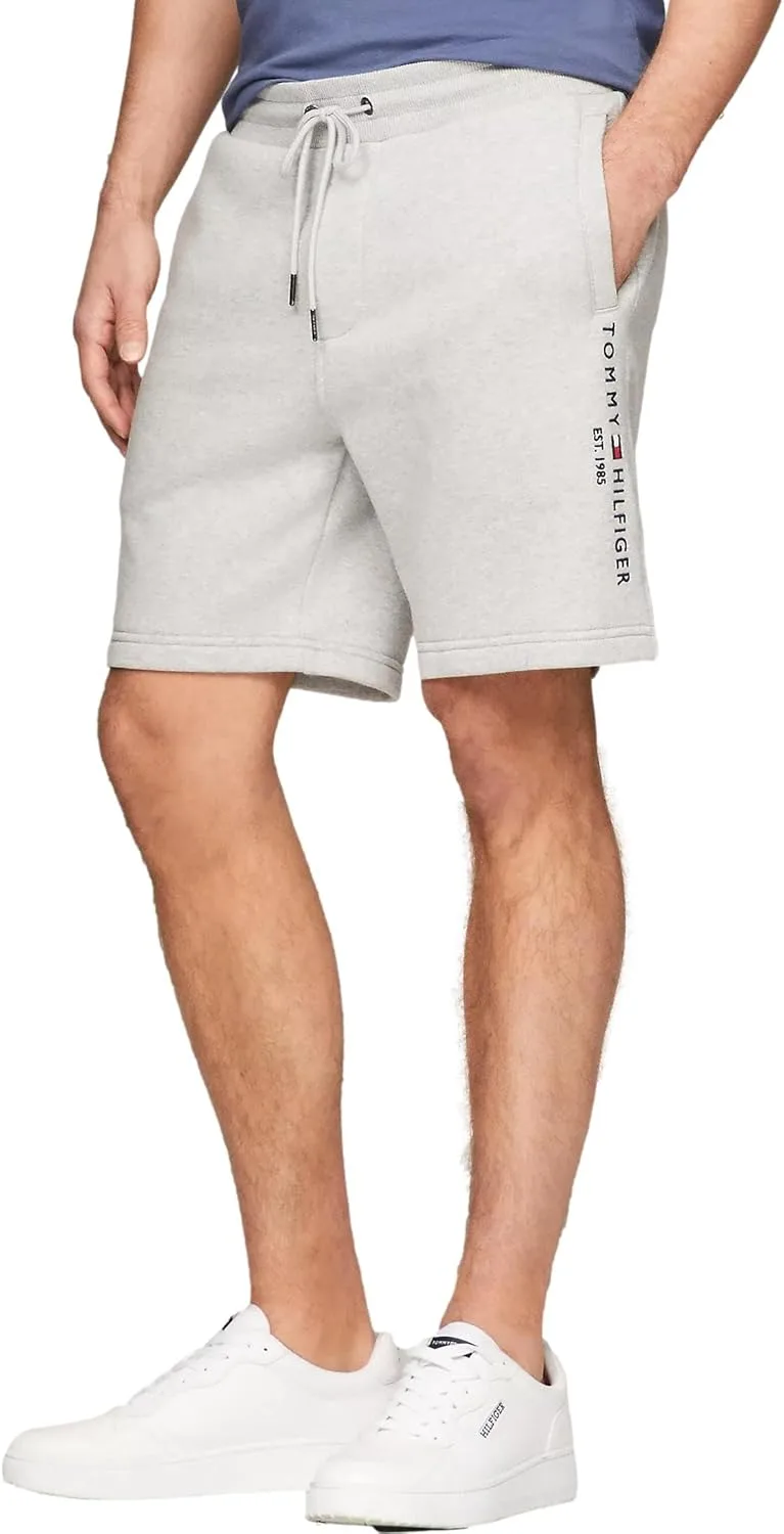 Шорты Tommy Hilfiger с вышитым логотипом
Шорты Tommy Hilfiger с вышитым логотипом