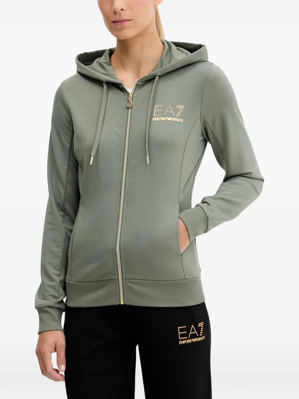 Спортивный костюм с логотипом Ea7 Emporio Armani, зеленый
Спортивный костюм с логотипом Ea7 Emporio Armani, зеленый