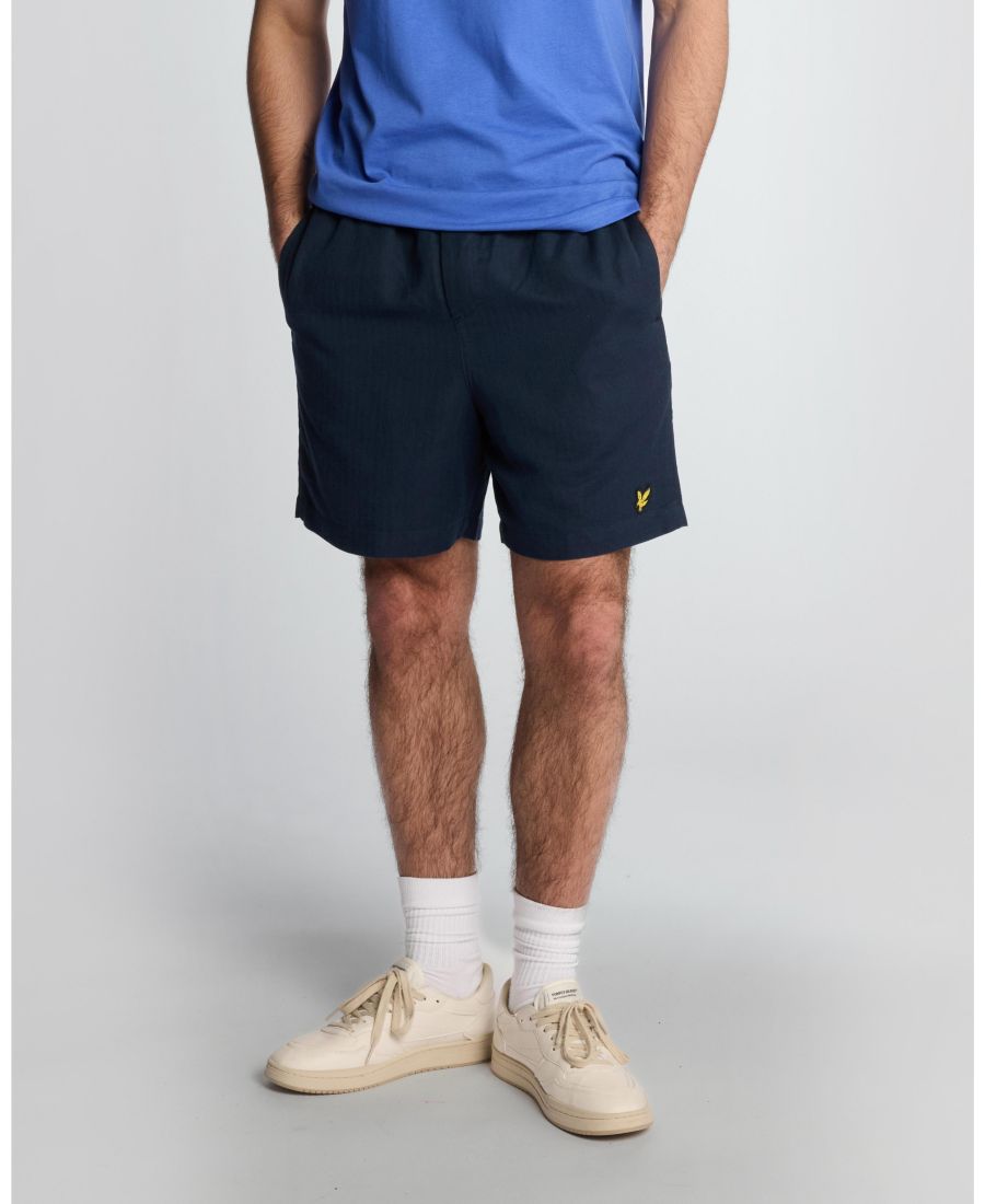 Мужские льняные шорты для яхтинга Lyle & Scott, Dark navy
Мужские льняные шорты для яхтинга Lyle & Scott, Dark navy