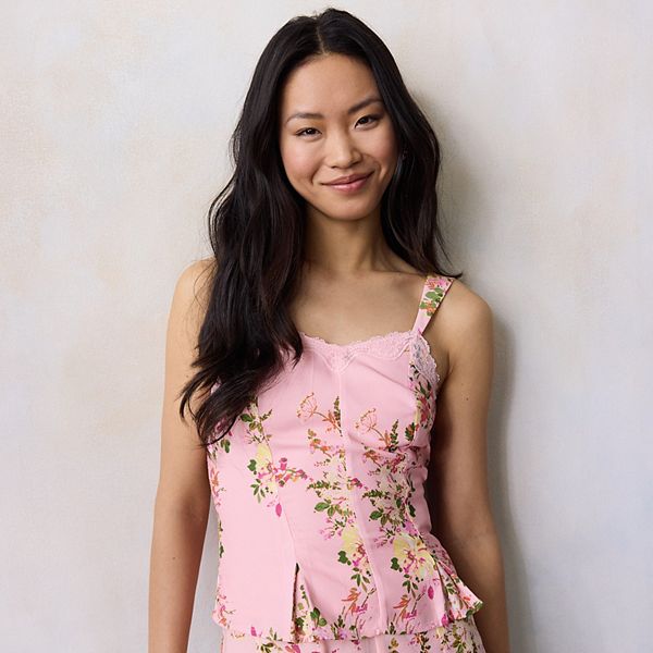 Женский топ с V-образным вырезом и кружевной отделкой Lc Lauren Conrad, Blush Cleo Blooms
Женский топ с V-образным вырезом и кружевной отделкой Lc Lauren Conrad, Blush Cleo Blooms