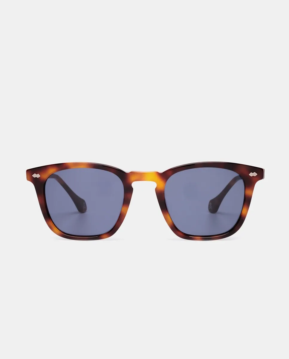 МУЖСКИЕ СОЛНЦЕЗАЩИТНЫЕ ОЧКИ ИЗ АЦЕТАТА ПРЯМОУГОЛЬНОЙ ФОРМЫ Scalpers, коричневый
МУЖСКИЕ СОЛНЦЕЗАЩИТНЫЕ ОЧКИ ИЗ АЦЕТАТА ПРЯМОУГОЛЬНОЙ ФОРМЫ Scalpers, коричневый