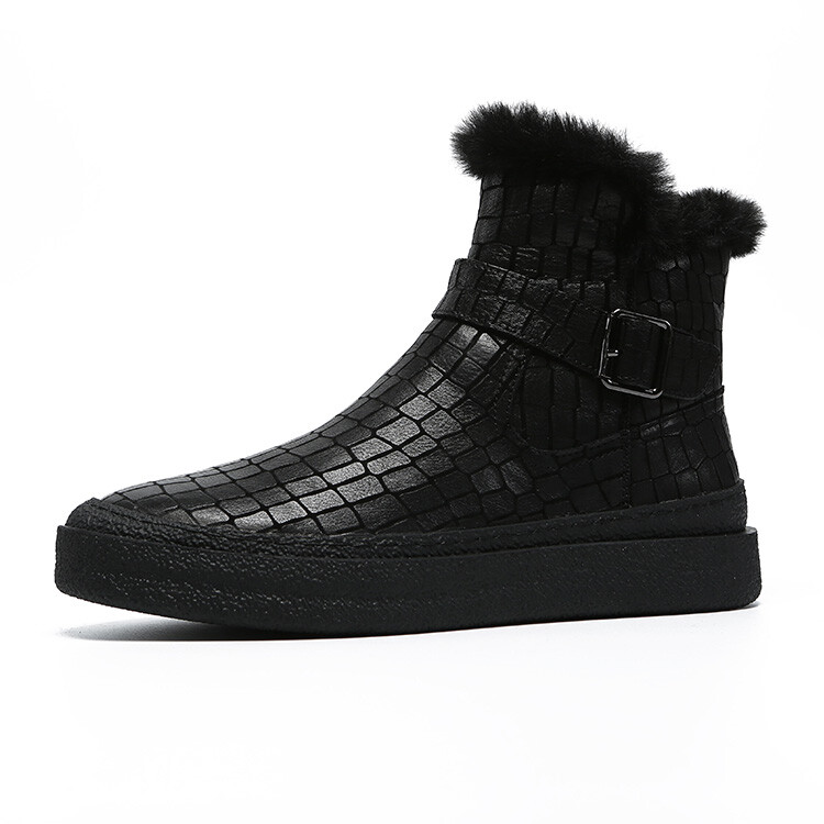 Зимние ботинки мужские черный Kemaron
Зимние ботинки мужские черный Kemaron