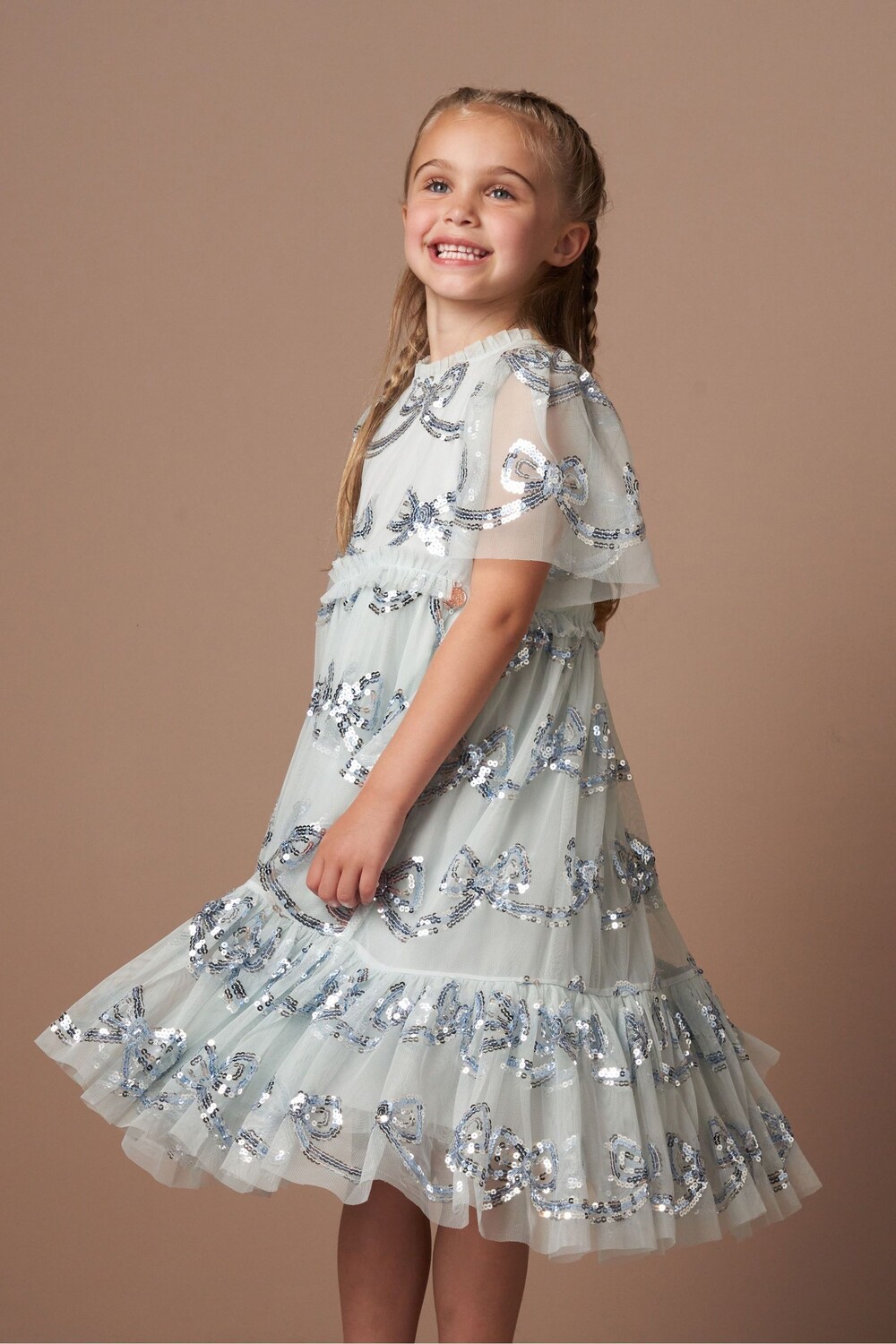 Платье сетка с бантом из пайеток Delta Angel & Rocket, синий
Платье сетка с бантом из пайеток Delta Angel & Rocket, синий