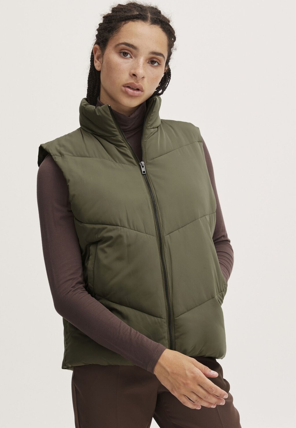 Жилет ICHI короткий, зеленый, Серый, Жилет ICHI короткий, зеленый
Жилет ICHI короткий, зеленый, Серый, Жилет ICHI короткий, зеленый