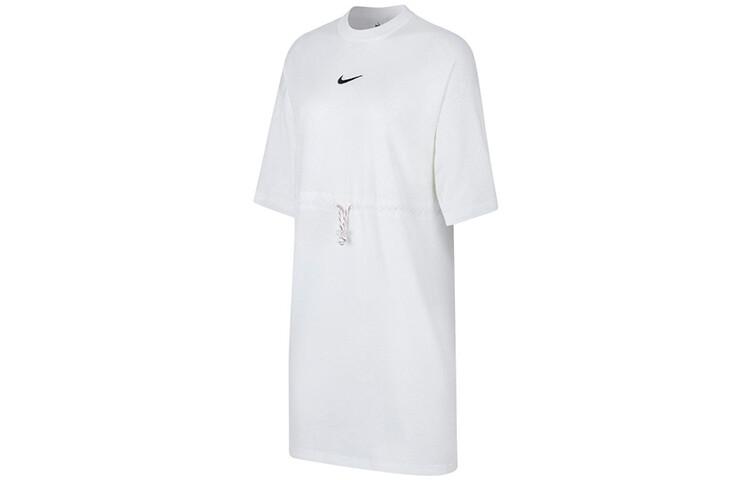 Платье с короткими рукавами женское Nike
Платье с короткими рукавами женское Nike