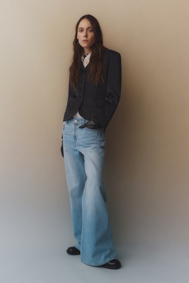 Расклешенные обычные джинсы H&M, голубой
Расклешенные обычные джинсы H&M, голубой