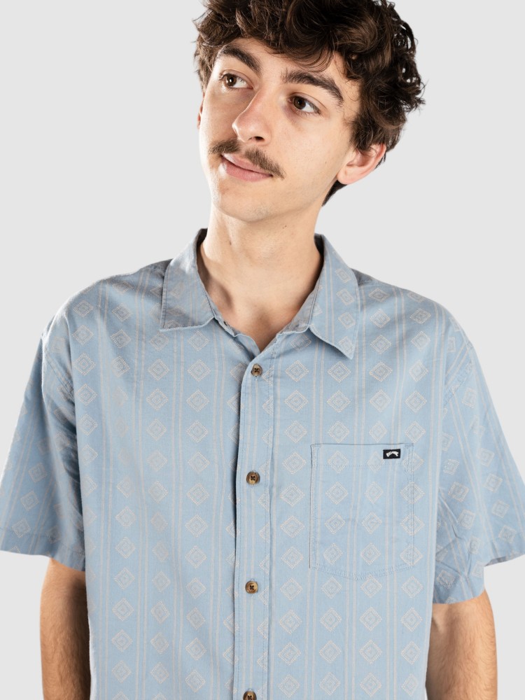 Рубашка Billabong Sundays Mini Hemd, washed blue
Рубашка Billabong Sundays Mini Hemd, washed blue