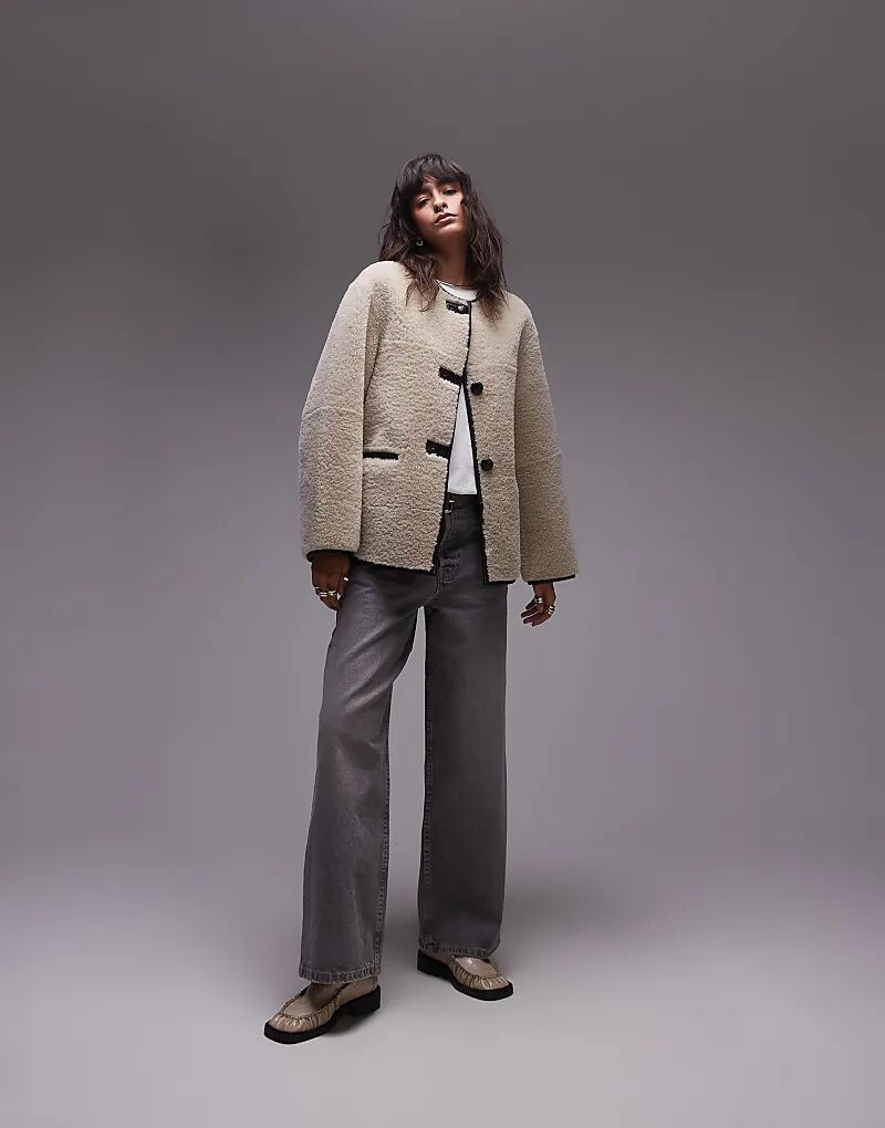 Куртка из овчины без воротника с контрастными деталями цвета экрю Mango, Белый, Куртка из овчины без воротника с контрастными деталями цвета экрю Mango
Куртка из овчины без воротника с контрастными деталями цвета экрю Mango, Белый, Куртка из овчины без воротника с контрастными деталями цвета экрю Mango