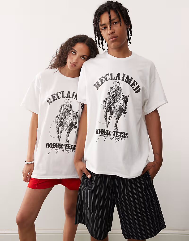 Футболка унисекс свободного кроя белого цвета с принтом в стиле родео-вестерн Reclaimed Vintage, Белый, Футболка унисекс свободного кроя белого цвета с принтом в стиле родео-вестерн Reclaimed Vintage
Футболка унисекс свободного кроя белого цвета с принтом в стиле родео-вестерн Reclaimed Vintage, Белый, Футболка унисекс свободного кроя белого цвета с принтом в стиле родео-вестерн Reclaimed Vintage