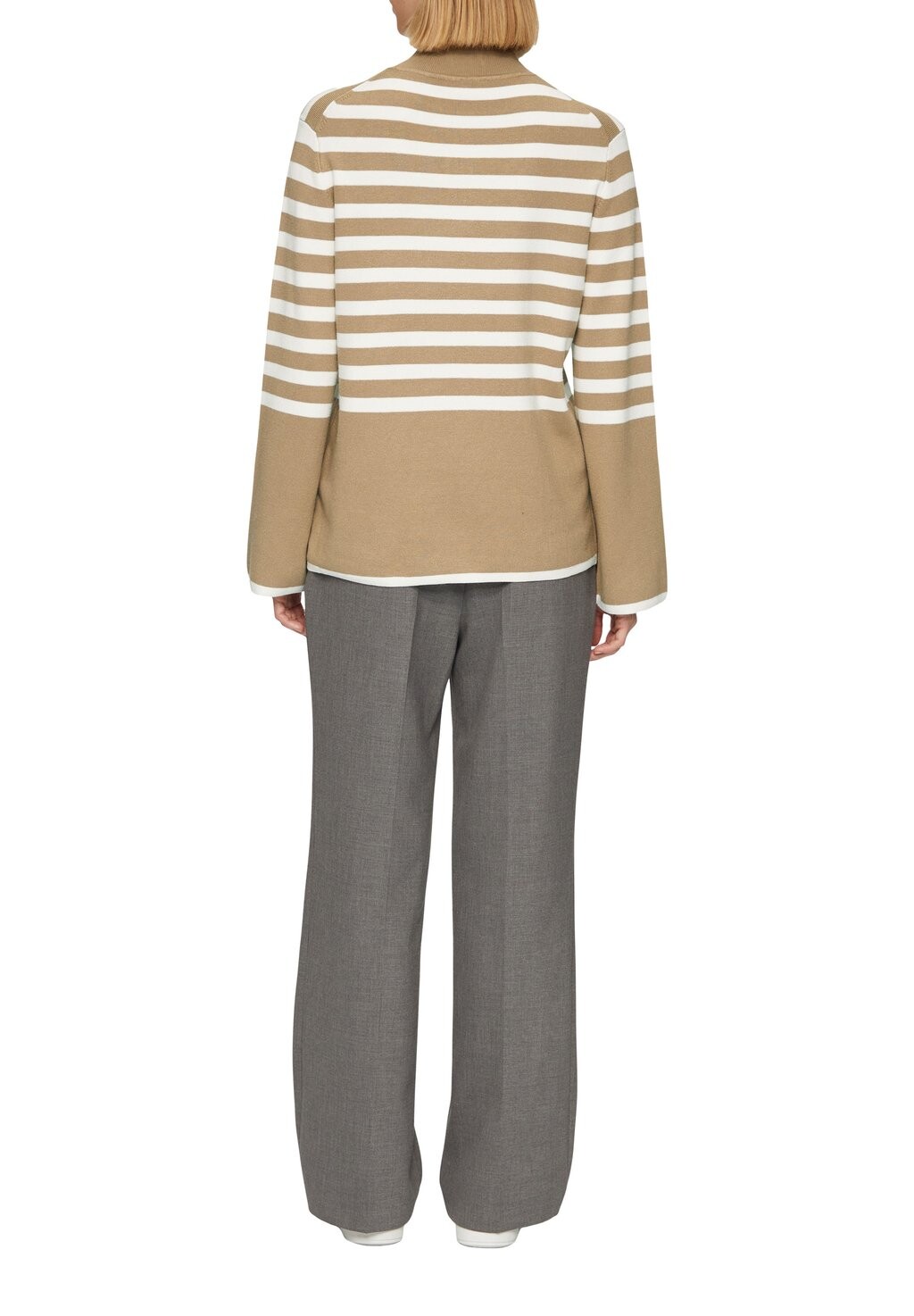 Джемпер MIT STEHKRAGEN s.Oliver BLACK LABEL, бежевый
Джемпер MIT STEHKRAGEN s.Oliver BLACK LABEL, бежевый