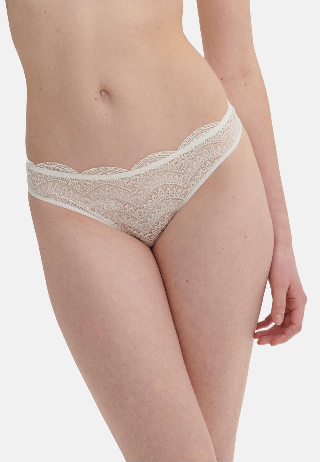 Трусы RIO KARMA Simone Pérèle, кремовый
Трусы RIO KARMA Simone Pérèle, кремовый