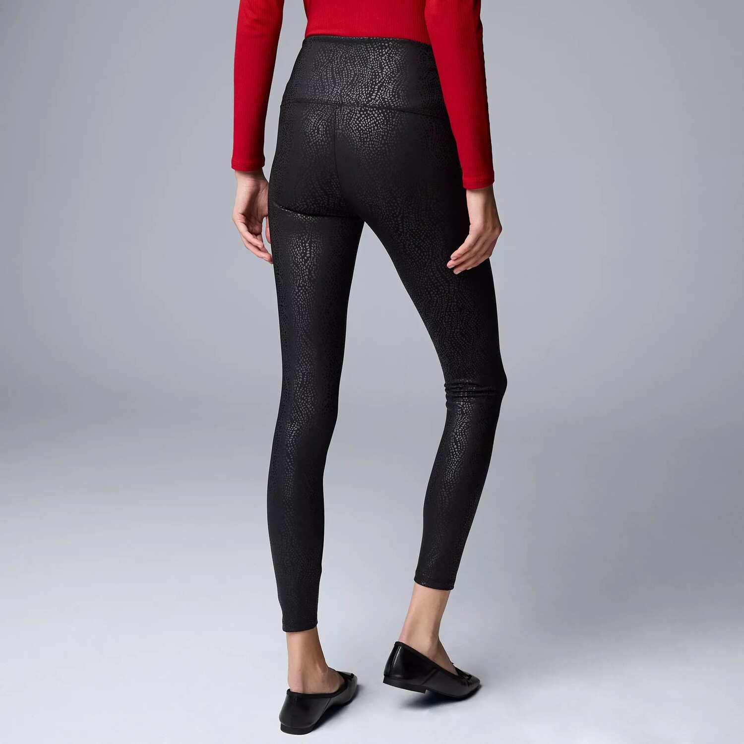 Женские леггинсы из искусственной кожи Simply Vera Vera Wang с высокой посадкой Simply Vera Vera Wang, черный 
Женские леггинсы из искусственной кожи Simply Vera Vera Wang с высокой посадкой Simply Vera Vera Wang, черный