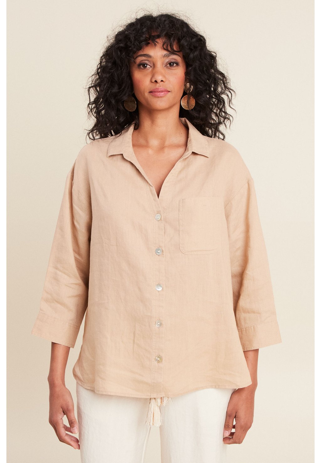 Блузка на пуговицах MIT 3/4-ÄRMELN Breal, бежевый
Блузка на пуговицах MIT 3/4-ÄRMELN Breal, бежевый