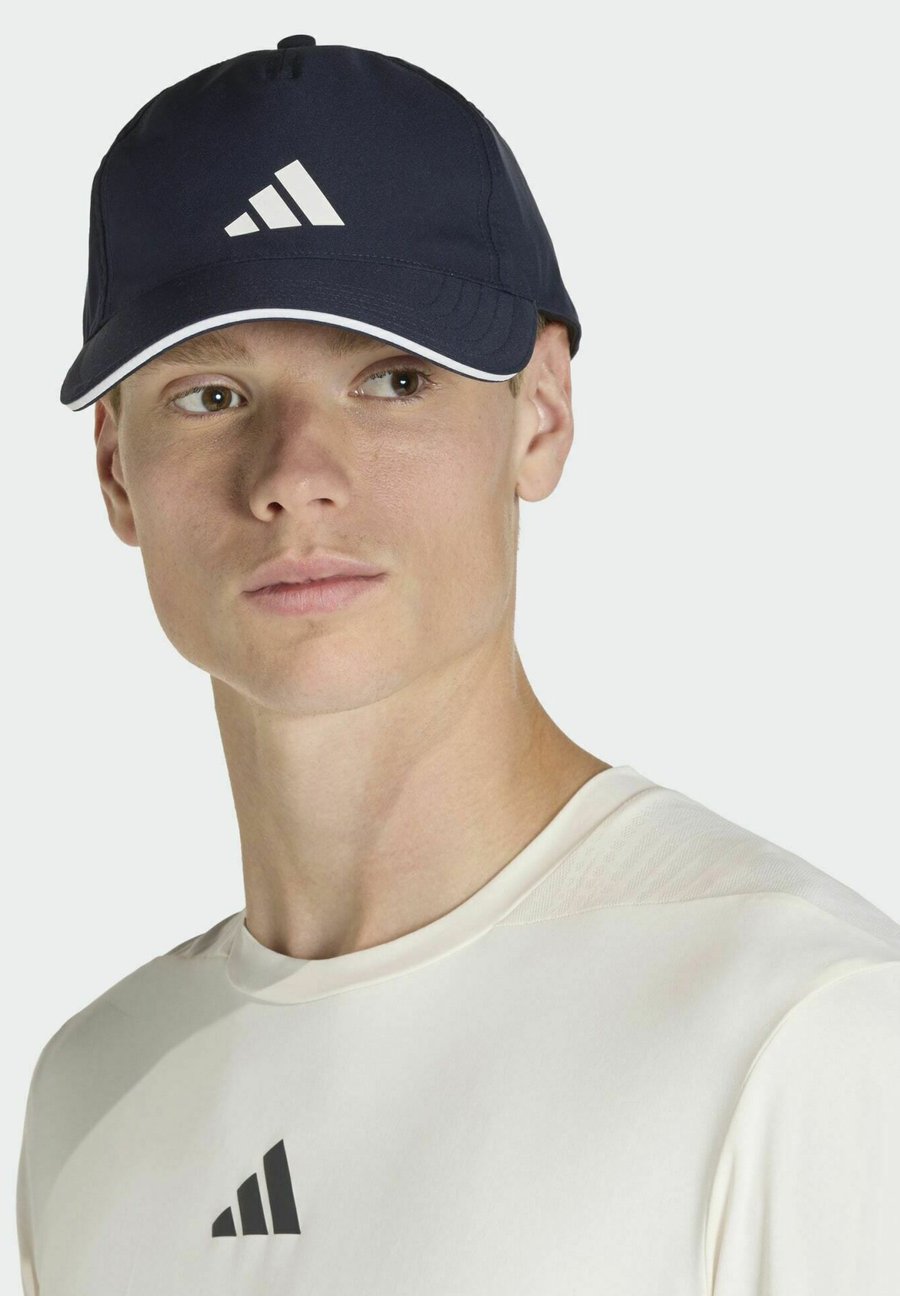 Бейсболка Adidas Performance BBALL CLIMA, Legend Ink/White White/Dark Blue
Бейсболка Adidas Performance BBALL CLIMA, Legend Ink/White White/Dark Blue