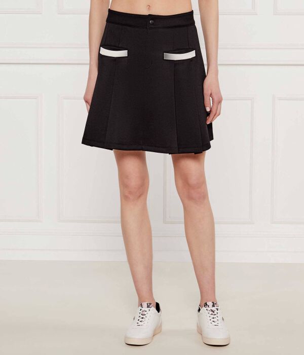 Юбка наффитини Hugo, черный
Юбка наффитини Hugo, черный