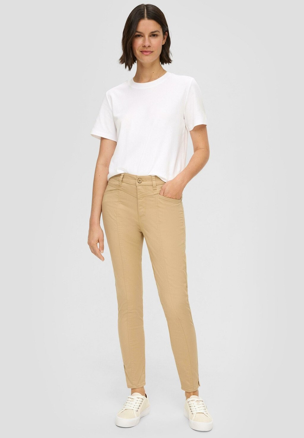 Брюки ANKLE-HOSE SLIM FIT MID RISE LEG s.Oliver, бежевый
Брюки ANKLE-HOSE SLIM FIT MID RISE LEG s.Oliver, бежевый