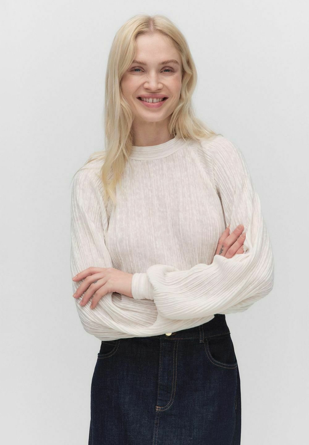 Блуза ESTRID PLEATED STOCKH LM, белый 
Блуза ESTRID PLEATED STOCKH LM, белый