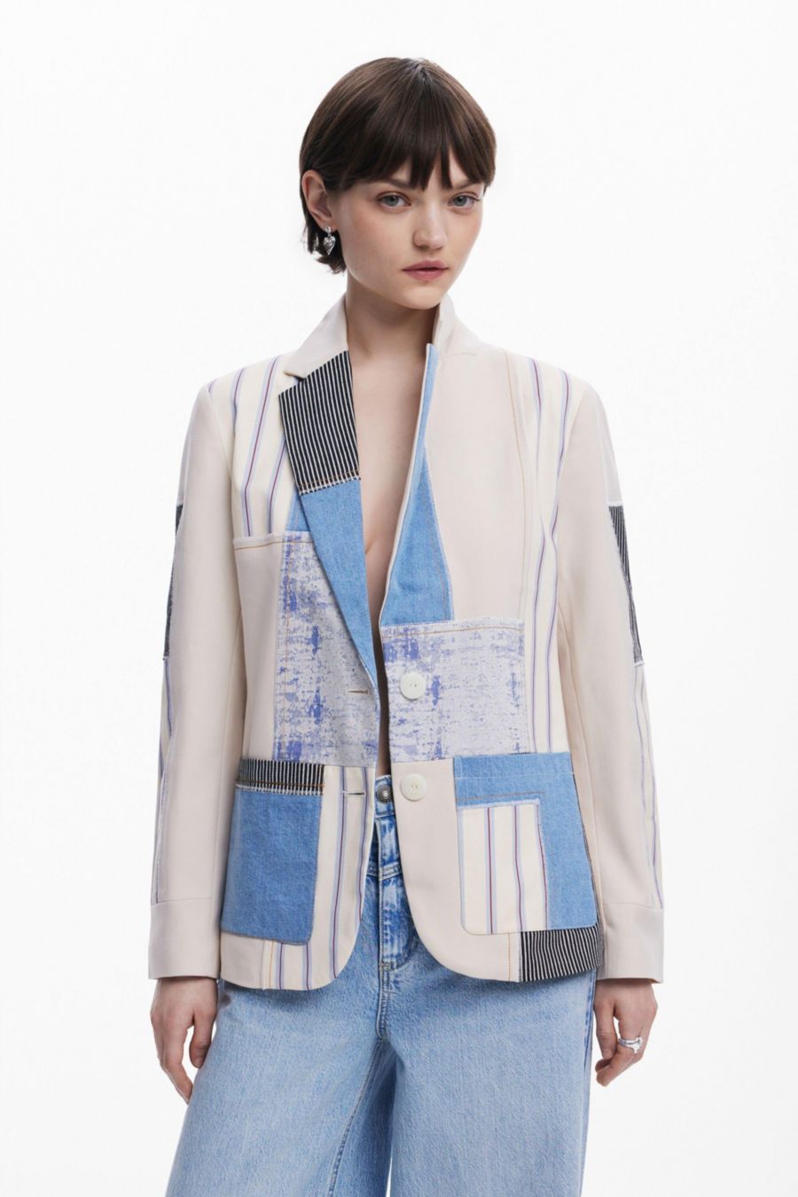 Женский лоскутный блейзер Desigual, Off white
Женский лоскутный блейзер Desigual, Off white