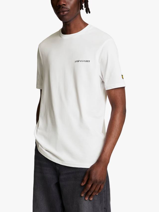 Хлопчатобумажная футболка обычного кроя с коротким рукавом и вышитым логотипом Lyle & Scott, цвет White/Jet Black, Белый, Хлопчатобумажная футболка обычного кроя с коротким рукавом и вышитым логотипом Lyle & Scott, цвет White/Jet Black
Хлопчатобумажная футболка обычного кроя с коротким рукавом и вышитым логотипом Lyle & Scott, цвет White/Jet Black, Белый, Хлопчатобумажная футболка обычного кроя с коротким рукавом и вышитым логотипом Lyle & Scott, цвет White/Jet Black
