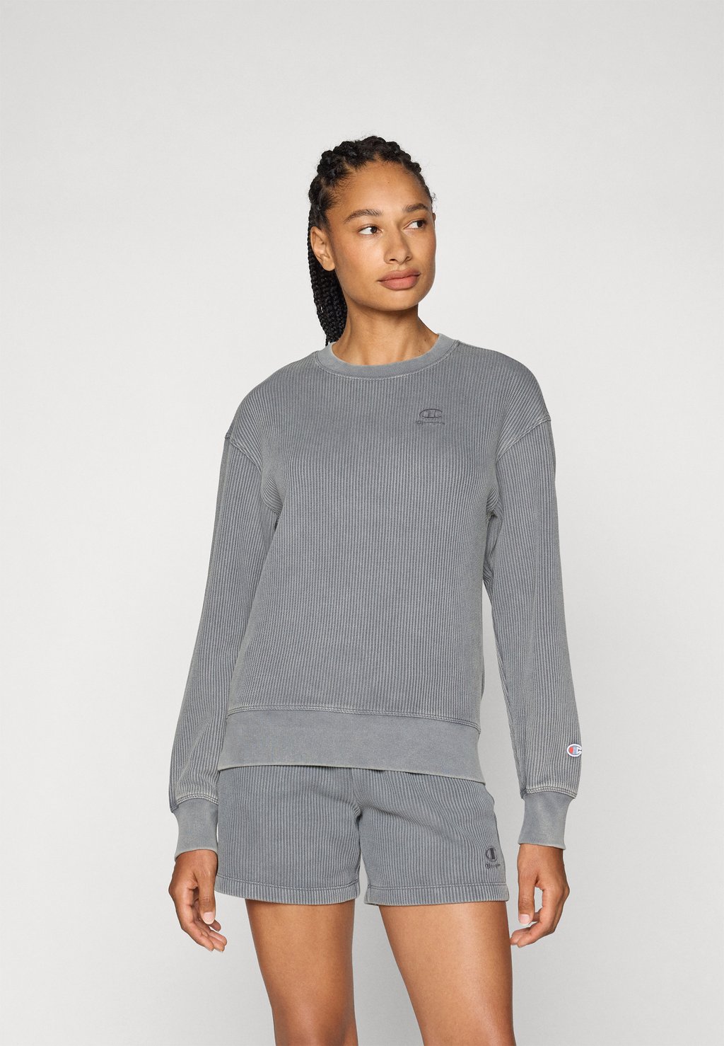 Джемпер CREWNECK Champion, темно-серый
Джемпер CREWNECK Champion, темно-серый